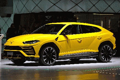 Lamborghini Urus für Fotos gesucht
