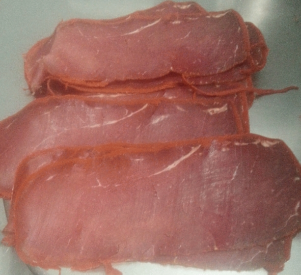 Welcher Halal Wurstproduzent hat Interesse an neuen nicht alltäglichen Produkten